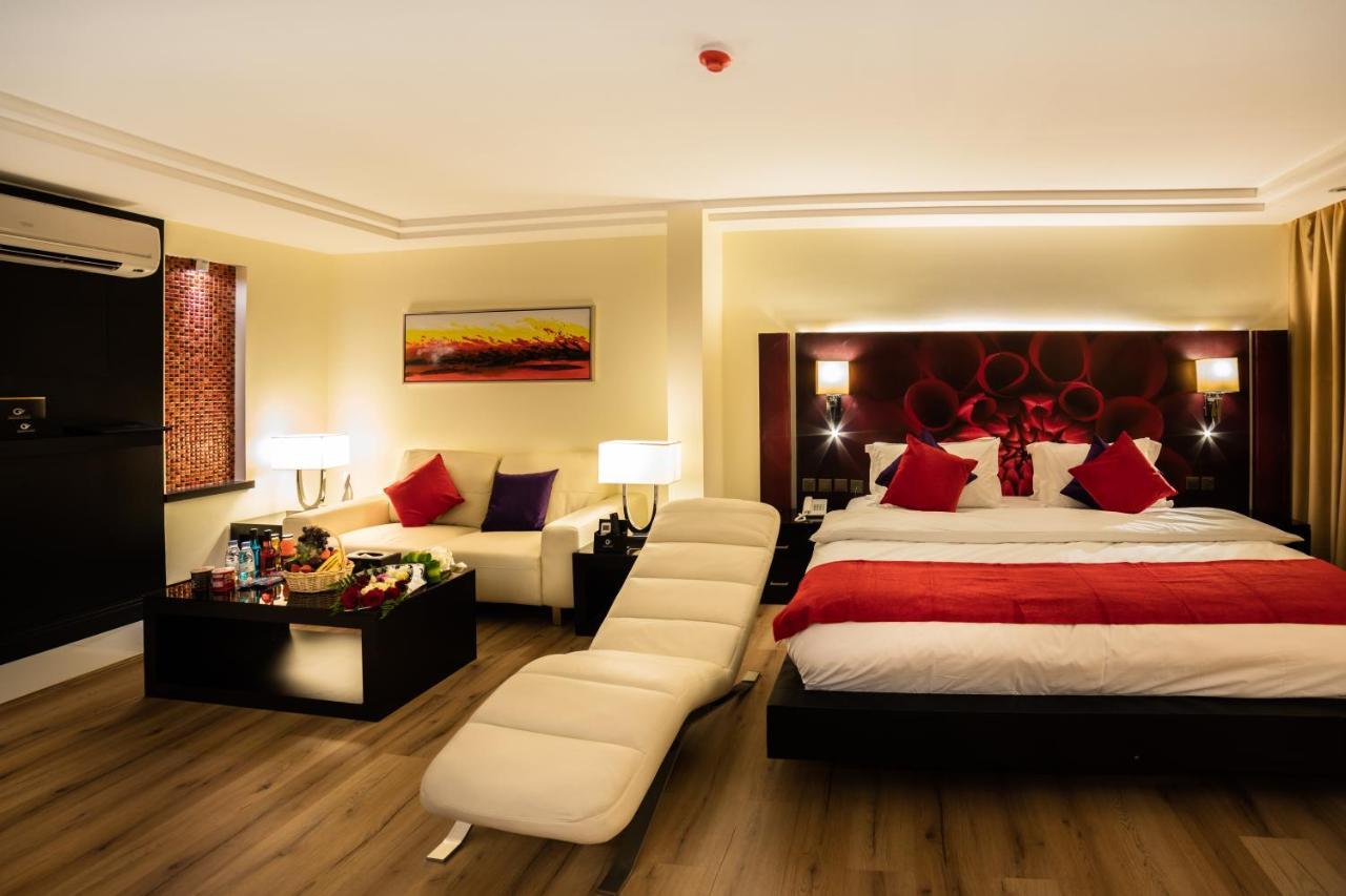 Grand Valley Hotel นาจราน ภายนอก รูปภาพ