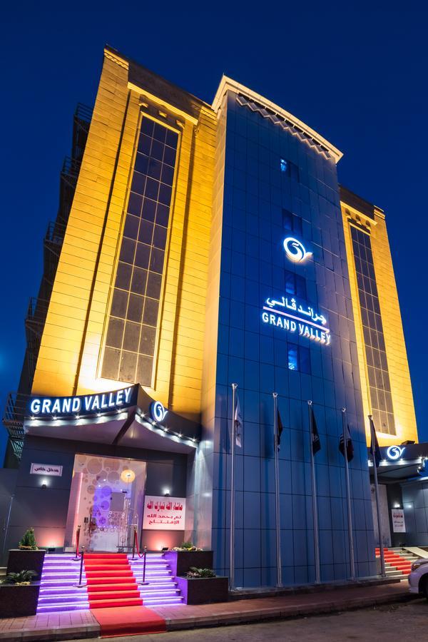 Grand Valley Hotel นาจราน ภายนอก รูปภาพ