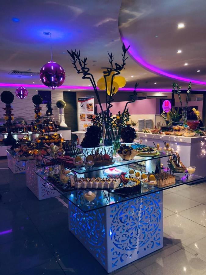 Grand Valley Hotel นาจราน ภายนอก รูปภาพ